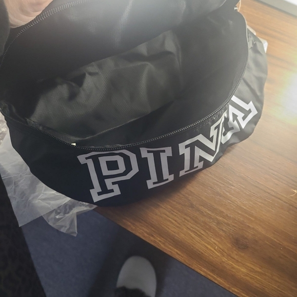 Pink Convertable Fanny Pack - Picture 6 of 11